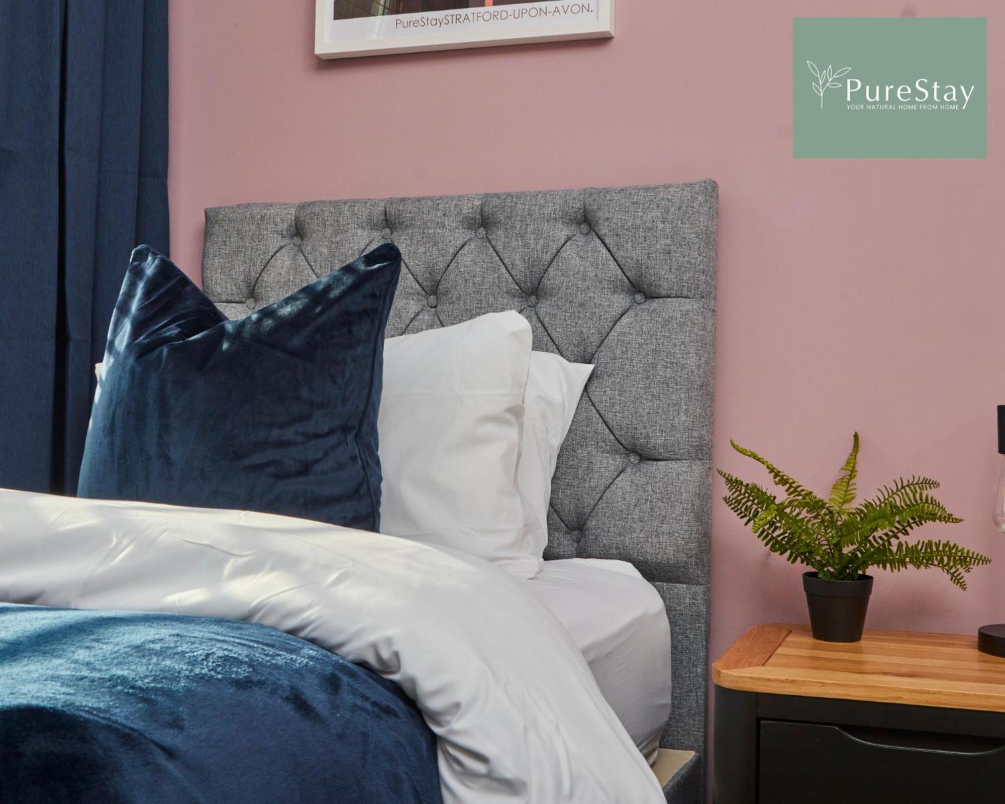 Superb House Manchester Near Etihad With Free Parking Sleeps 8 Bagian luar foto